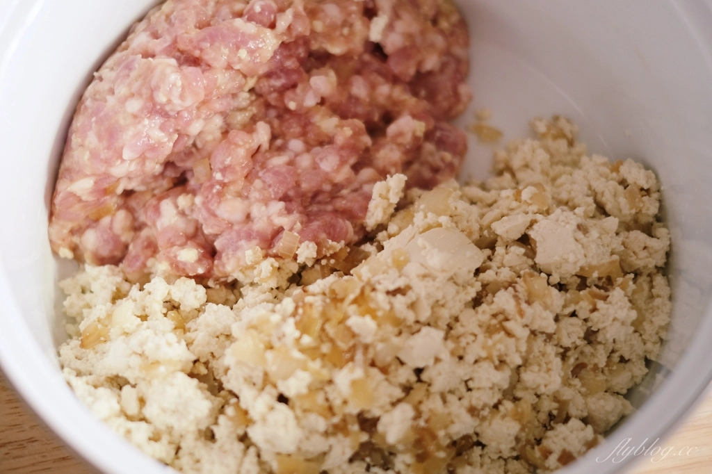 豆腐漢堡排做法｜讓小孩子秒殺的「漢堡排食譜」，高蛋白又營養的減脂盛品 @飛天璇的口袋