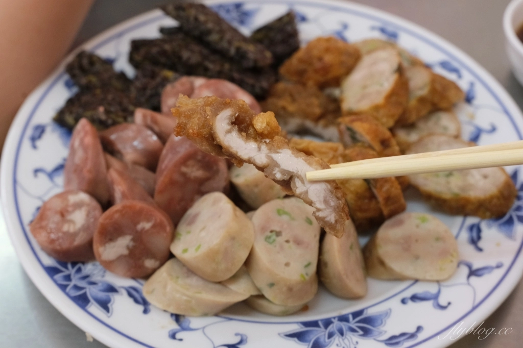 嘉義東區｜黑人魯熟肉．嘉義60年老店，台灣500碗推薦 @飛天璇的口袋