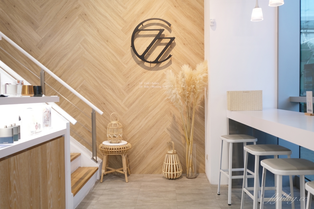 一物立方Cubix Cafe｜七期超美純白玻璃屋建築，隱身商辦大樓的早午餐店 @飛天璇的口袋