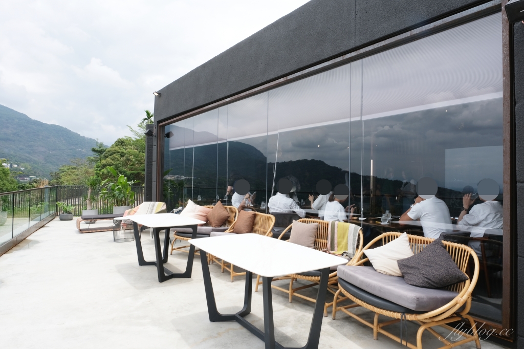 Mathariri 山菜野寮餐廳｜南台灣最難訂的餐廳之一「Mathariri 」，AKAME最新品牌無菜單料理 @飛天璇的口袋