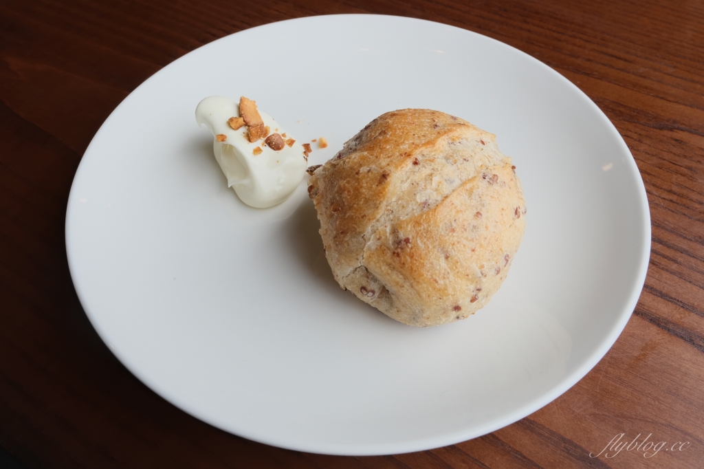 Mathariri 山菜野寮餐廳｜南台灣最難訂的餐廳之一「Mathariri 」，AKAME最新品牌無菜單料理 @飛天璇的口袋