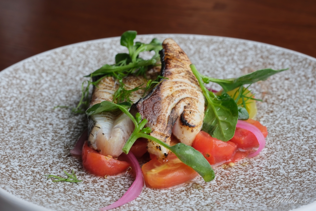 Mathariri 山菜野寮餐廳｜南台灣最難訂的餐廳之一「Mathariri 」，AKAME最新品牌無菜單料理 @飛天璇的口袋