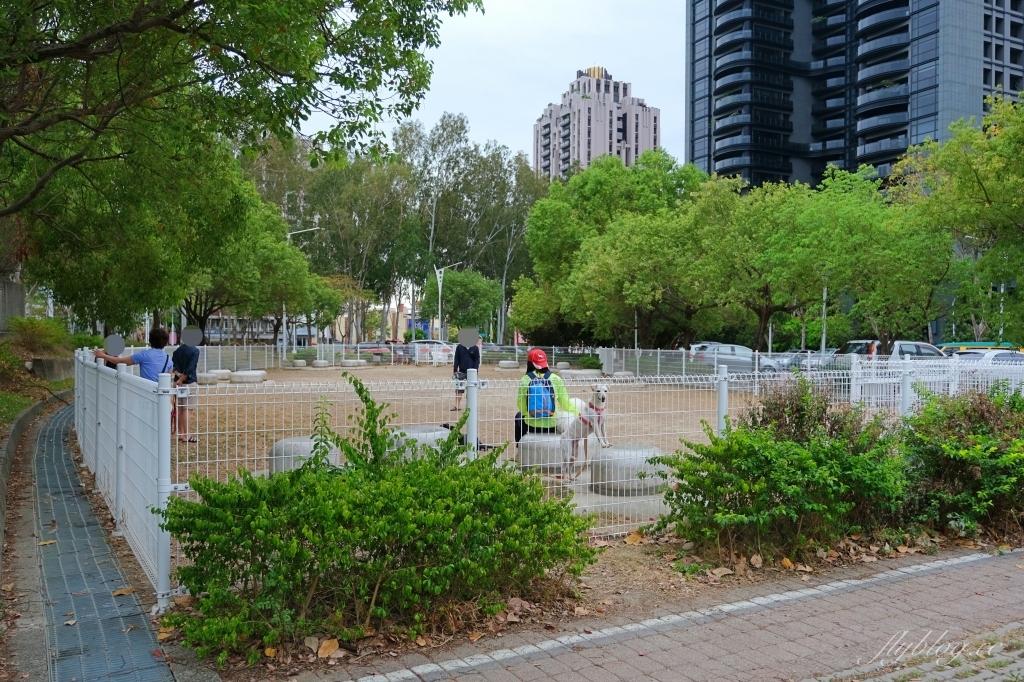 文心森林公園|戶外圓滿劇場、12感官遊戲設施、溜冰場、寵物專區 @飛天璇的口袋 文心森林公園|戶外圓滿劇場、12感官遊戲設施、溜冰場、寵物專區 @飛天璇的口袋