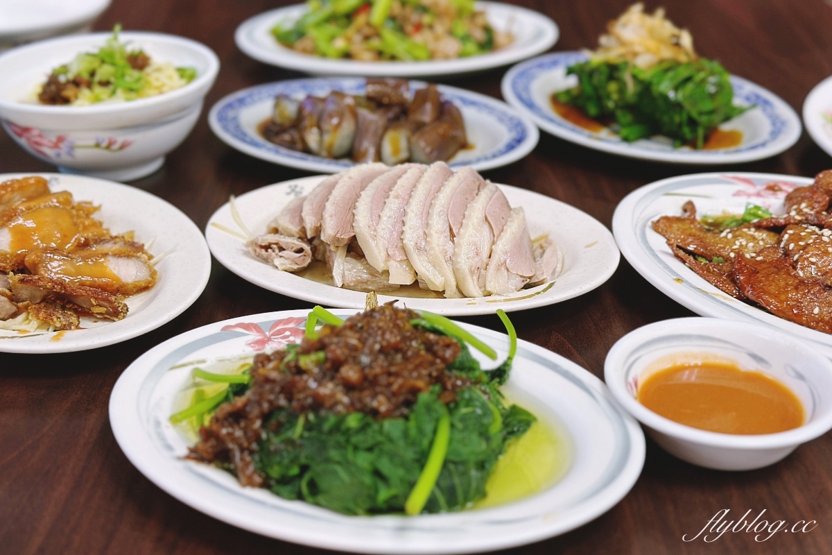 台中西屯｜好小子擔仔麵．台中超人氣快炒海鮮餐廳，從中午營業到宵夜時段 @飛天璇的口袋