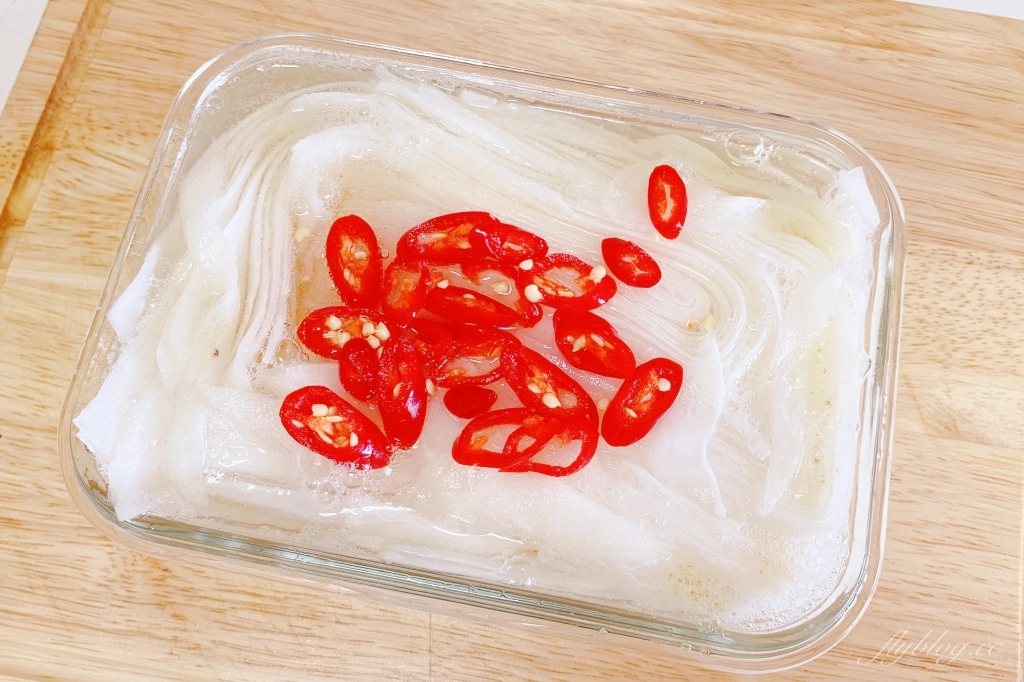 雪碧醃蘿蔔做法｜超簡單上手的雪碧泡蘿蔔食譜，清甜爽口又開胃的涼拌菜 @飛天璇的口袋