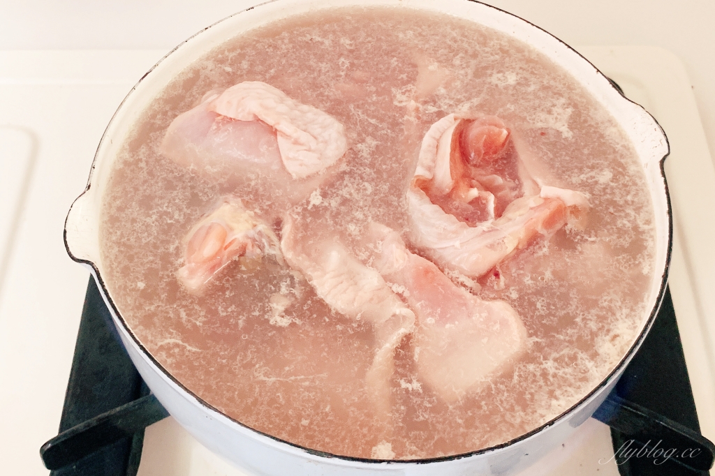 食譜分享｜蒜頭雞湯做法．阿基師版的食譜，簡單美味增加抵抗力 @飛天璇的口袋