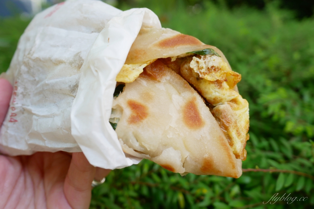 邱陳記酥皮蛋餅｜中美街人氣蛋餅店，現擀手工蛋餅就是最美味 @飛天璇的口袋