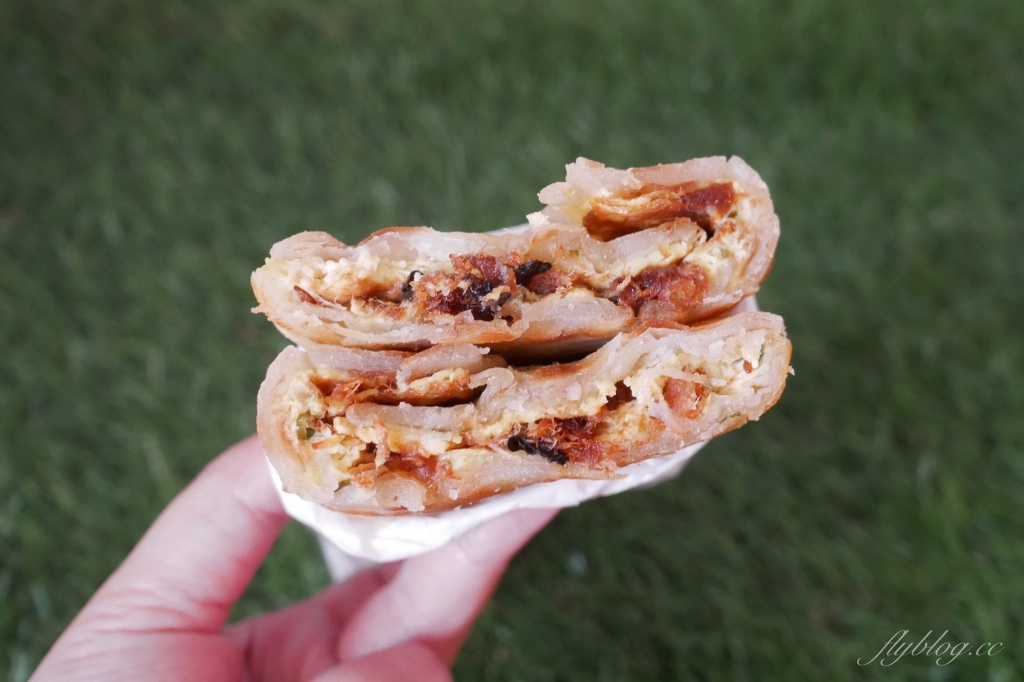 邱陳記酥皮蛋餅｜中美街人氣蛋餅店，現擀手工蛋餅就是最美味 @飛天璇的口袋