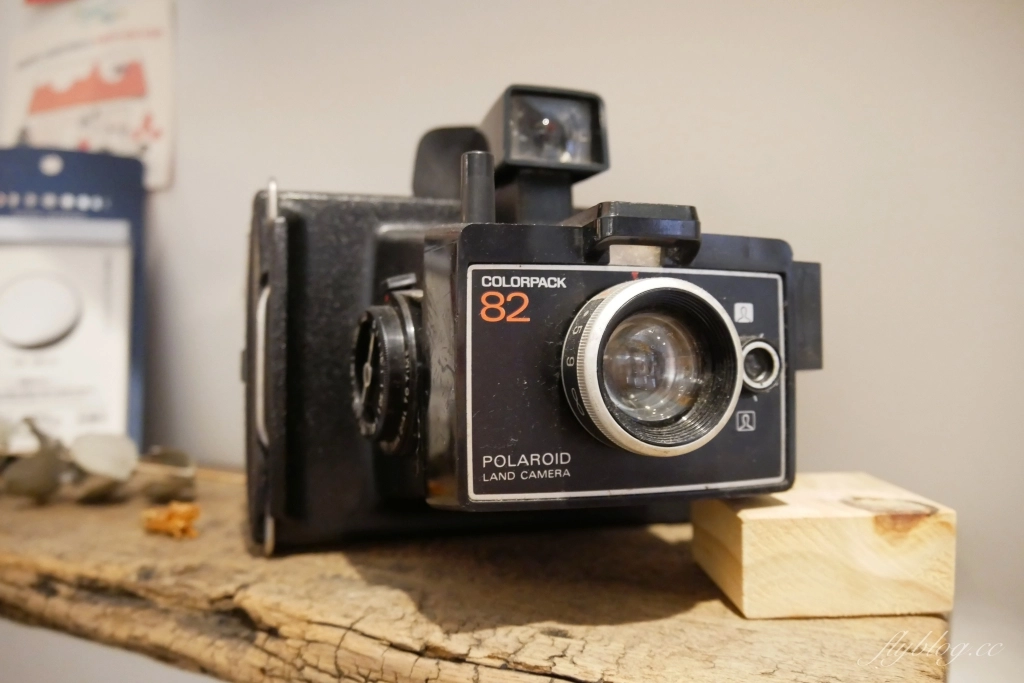 台中西區｜一人一伴 ともだち．老宅改建文青早午餐，台中教育大學商圈美食 @飛天璇的口袋