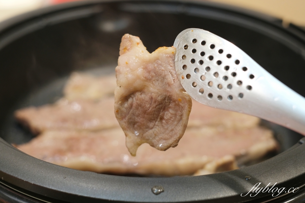 台中西屯｜屋馬防疫外帶套餐 屋馬海鮮粥$176元獨享，在家享受燒肉店的儀式感 @飛天璇的口袋