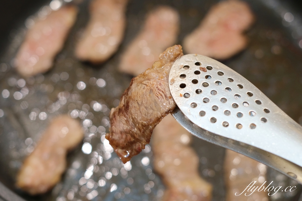 台中西屯｜屋馬防疫外帶套餐 屋馬海鮮粥$176元獨享，在家享受燒肉店的儀式感 @飛天璇的口袋