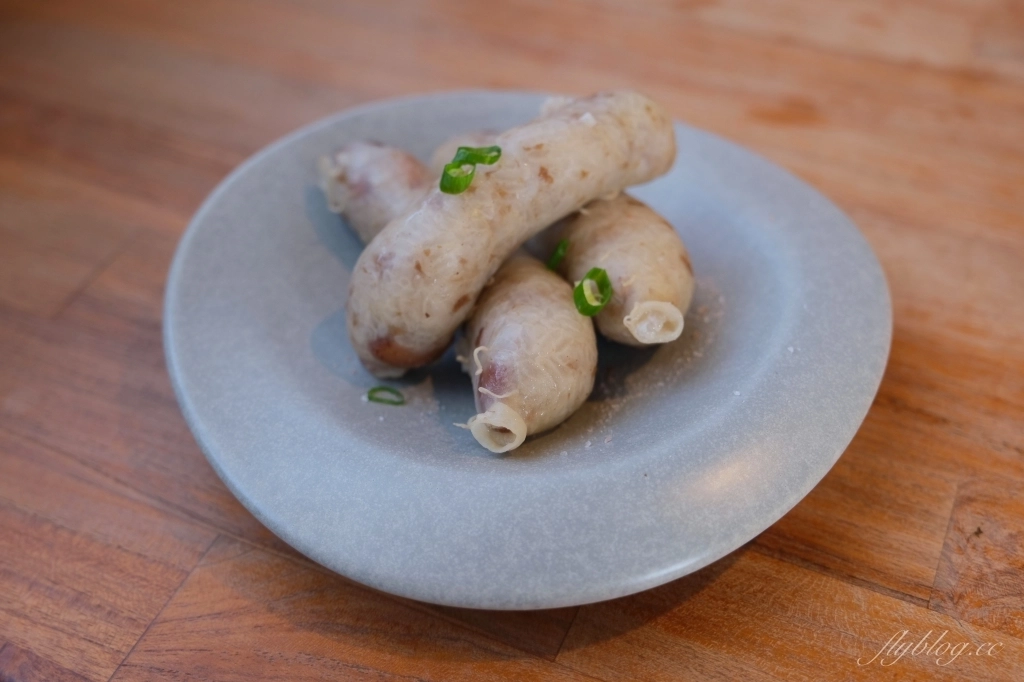 嘉義朴子｜微笑糯米腸：傳承至外婆和媽媽的好味道，嘉義朴子市場人氣糯米腸 @飛天璇的口袋