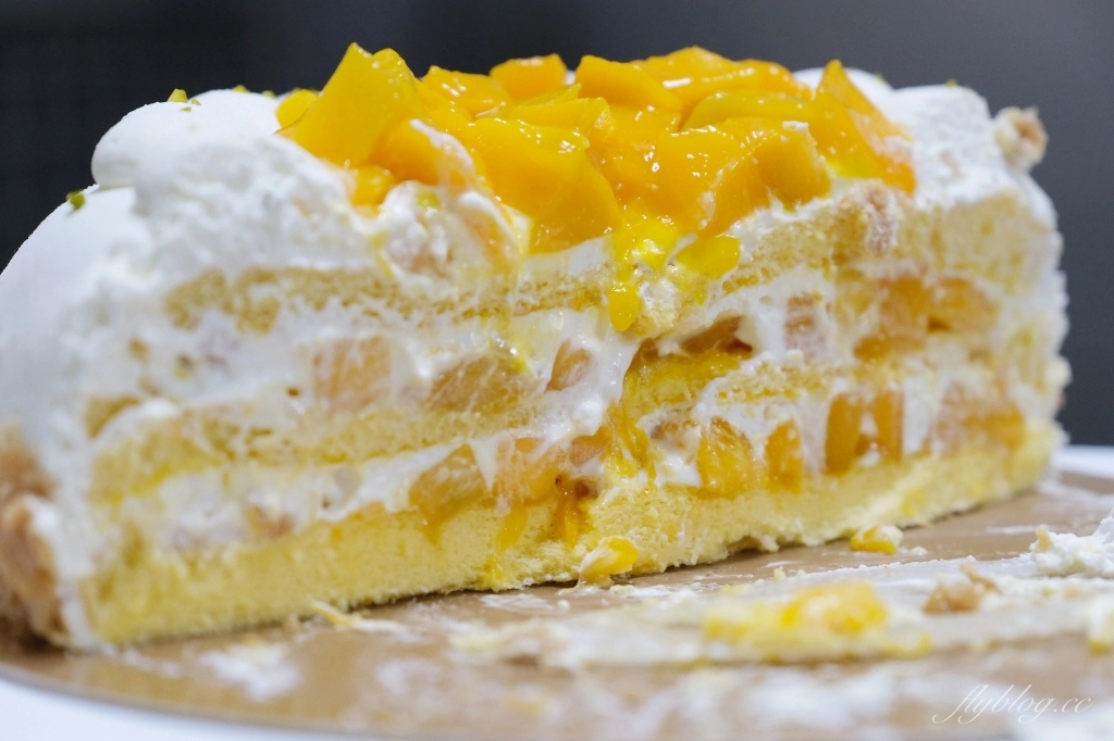 台中香榭烘焙坊|夏天就是要吃芒果蛋糕,北屯傳統老字號麵包店 @飛天璇的口袋 台中香榭烘焙坊|夏天就是要吃芒果蛋糕,北屯傳統老字號麵包店 @飛天璇的口袋