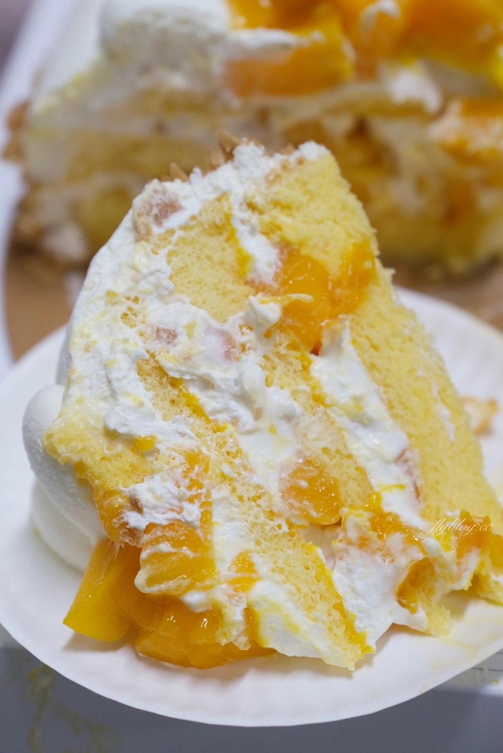 台中香榭烘焙坊|夏天就是要吃芒果蛋糕,北屯傳統老字號麵包店 @飛天璇的口袋 台中香榭烘焙坊|夏天就是要吃芒果蛋糕,北屯傳統老字號麵包店 @飛天璇的口袋