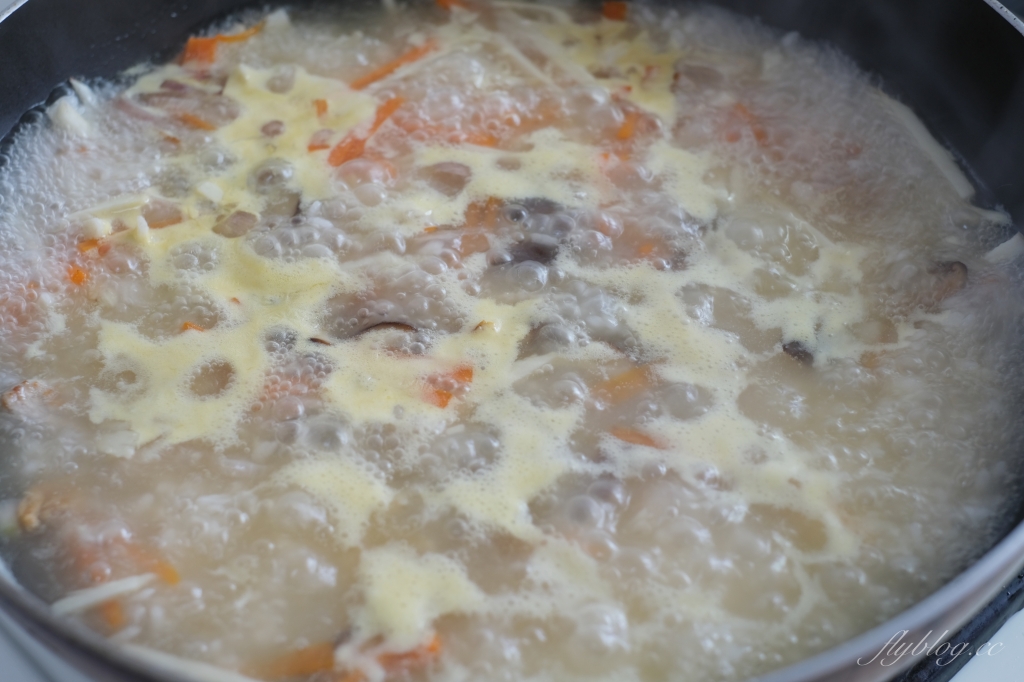 竹筍鹹粥做法｜夏天吃正適合！「竹筍鹹粥食譜」好簡單，清爽開胃又好吃 @飛天璇的口袋