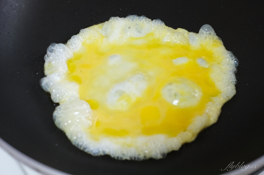 韓式拳頭飯糰做法｜可愛又營養的「韓式拳頭飯糰食譜」，可以親子同樂的簡單料理 @飛天璇的口袋