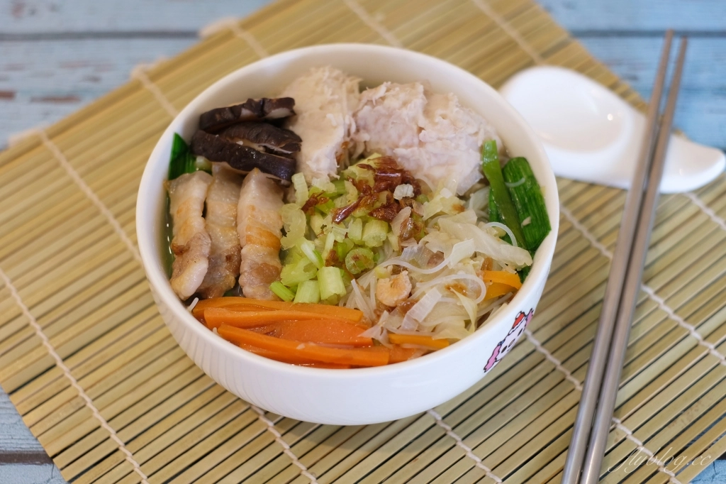 食譜分享｜芋頭米粉湯做法，在家自己煮傳統米粉湯食譜，一鍋香噴噴超好吃 @飛天璇的口袋