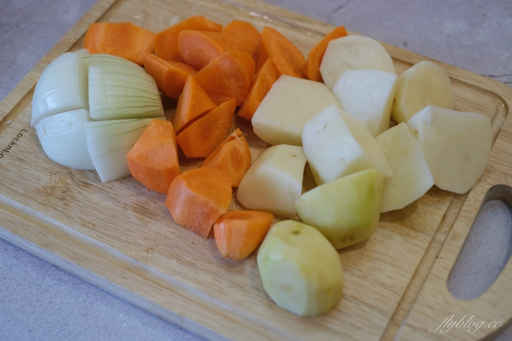 食譜分享｜安東燉雞做法．韓綜一日三餐裡的安東燉雞， 不用去韓國自己也能動手做 @飛天璇的口袋