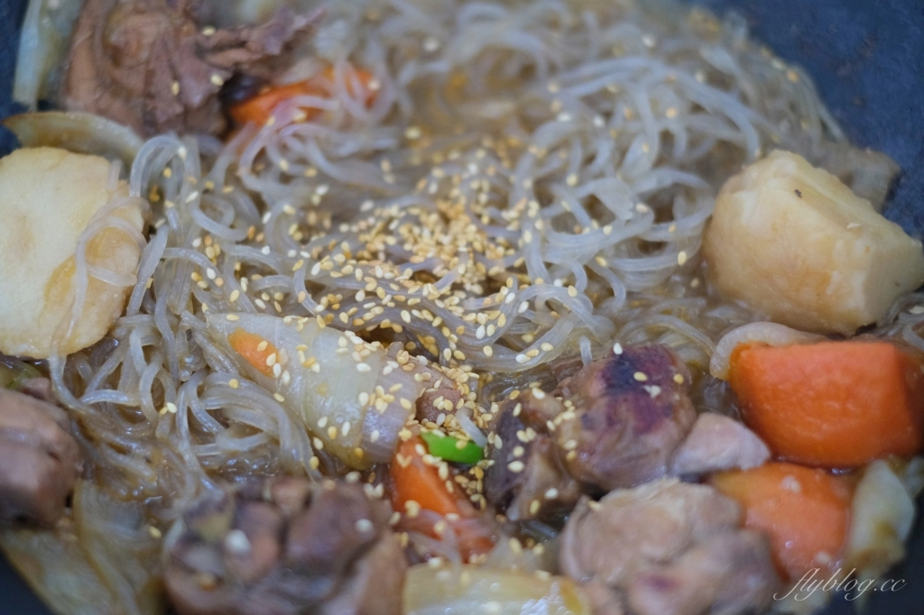 食譜分享｜安東燉雞做法．韓綜一日三餐裡的安東燉雞， 不用去韓國自己也能動手做 @飛天璇的口袋