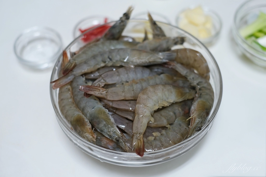 蒜香啤酒蝦做法|熱炒店的「啤酒蝦食譜」,B露喝不完也不怕浪費 @飛天璇的口袋 蒜香啤酒蝦做法|熱炒店的「啤酒蝦食譜」,B露喝不完也不怕浪費 @飛天璇的口袋