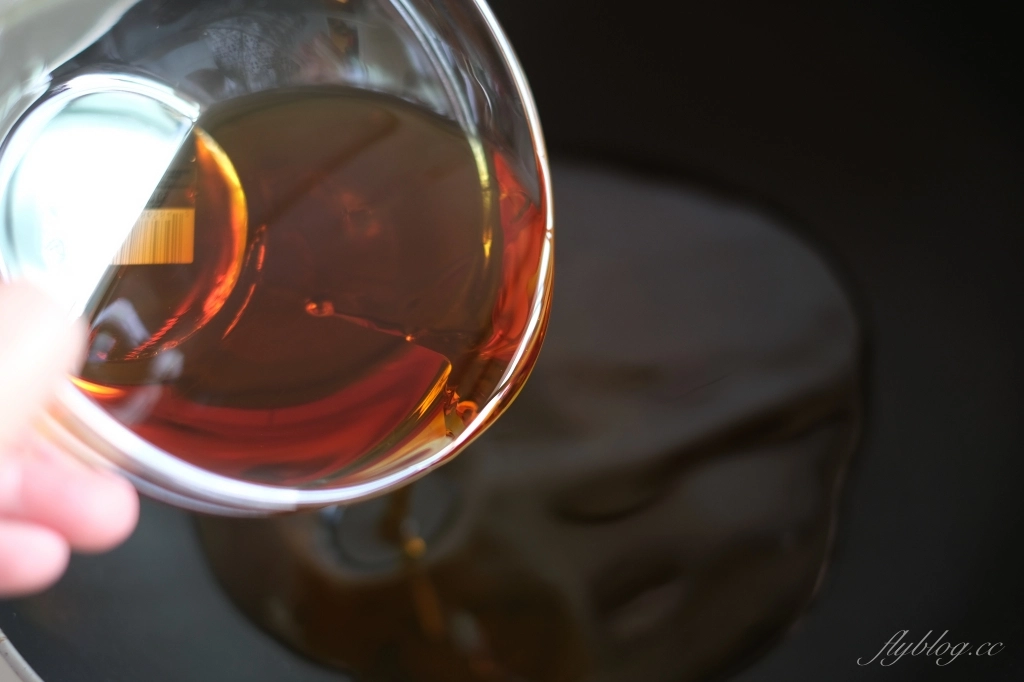 食譜分享｜麻油雞食譜．簡單的麻油雞做法，10分鐘就可以上桌 @飛天璇的口袋