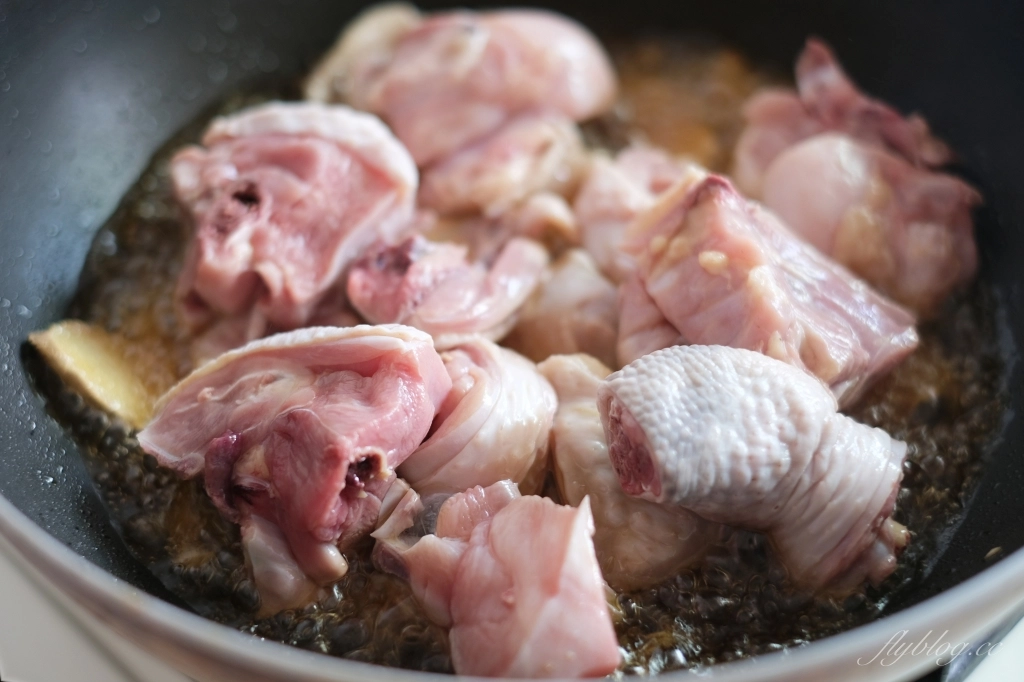 食譜分享｜麻油雞食譜．簡單的麻油雞做法，10分鐘就可以上桌 @飛天璇的口袋