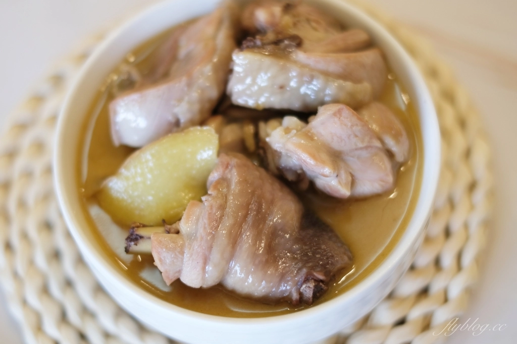 食譜分享｜麻油雞食譜．簡單的麻油雞做法，10分鐘就可以上桌 @飛天璇的口袋