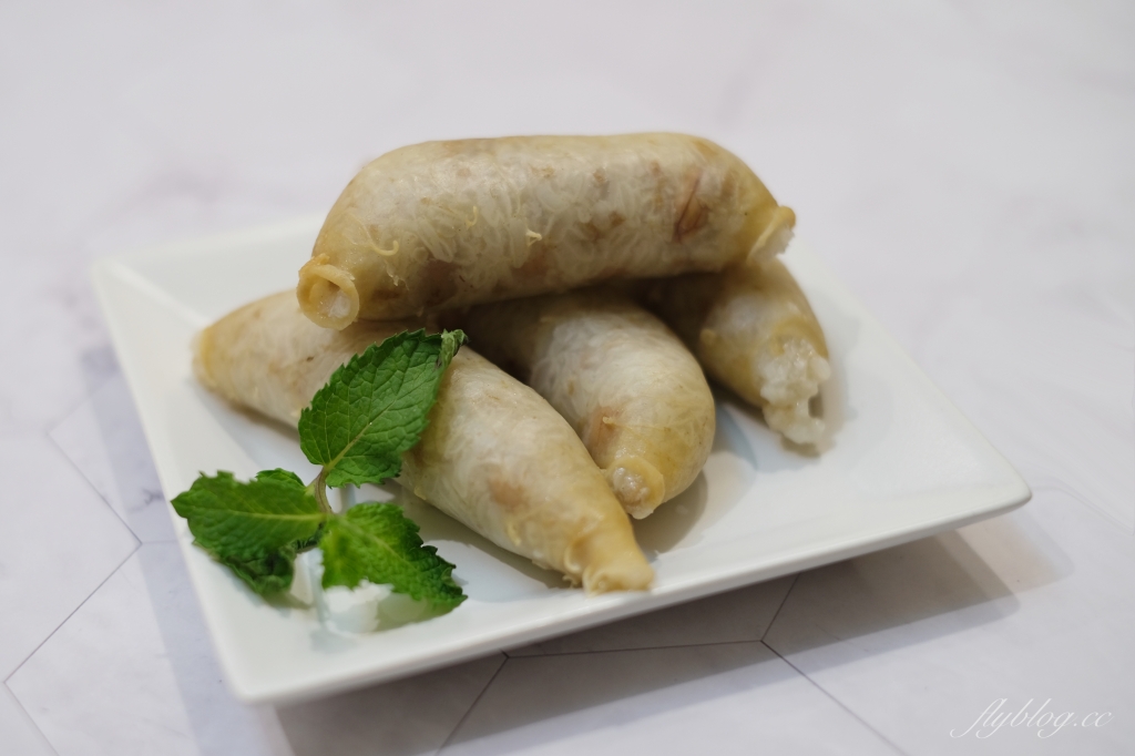 嘉義朴子｜微笑糯米腸：傳承至外婆和媽媽的好味道，嘉義朴子市場人氣糯米腸 @飛天璇的口袋