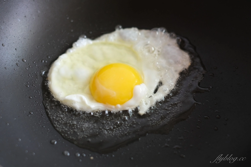 食譜分享｜泰式打拋豬做法．又香又好吃的打拋豬，簡直就是白飯的殺手 @飛天璇的口袋