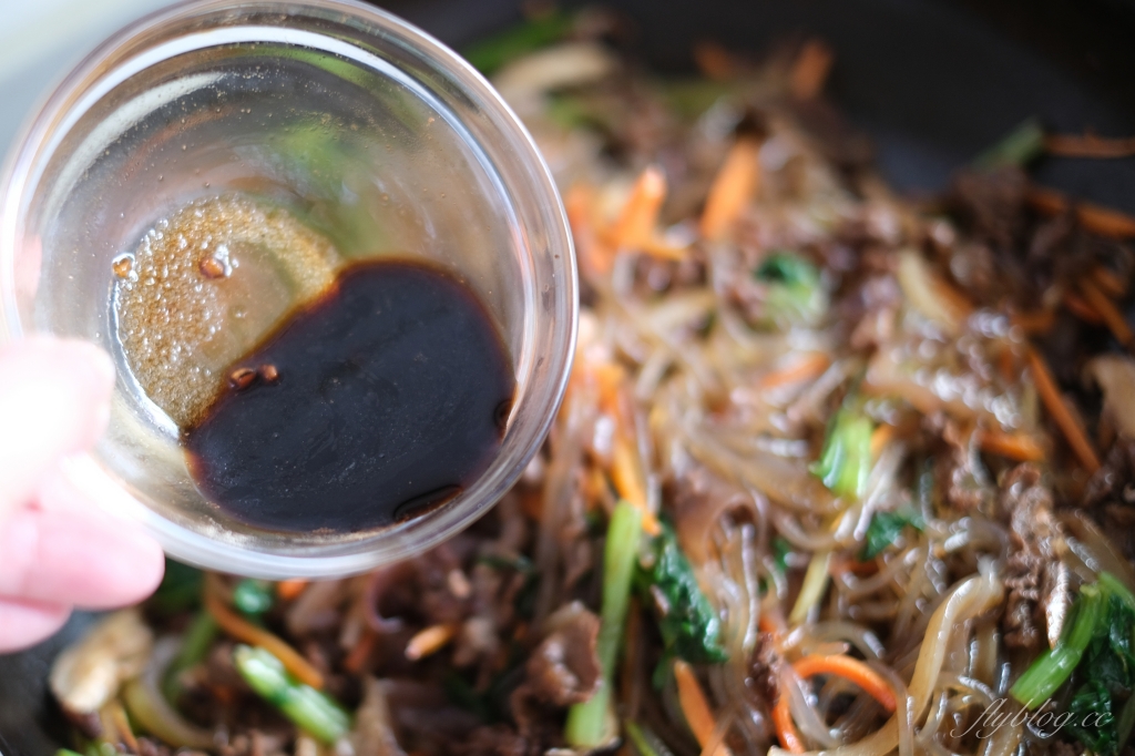 食譜分享｜復刻韓綜尹食堂2人氣餐點，韓式雜菜炒冬粉第一次煮就上手 @飛天璇的口袋