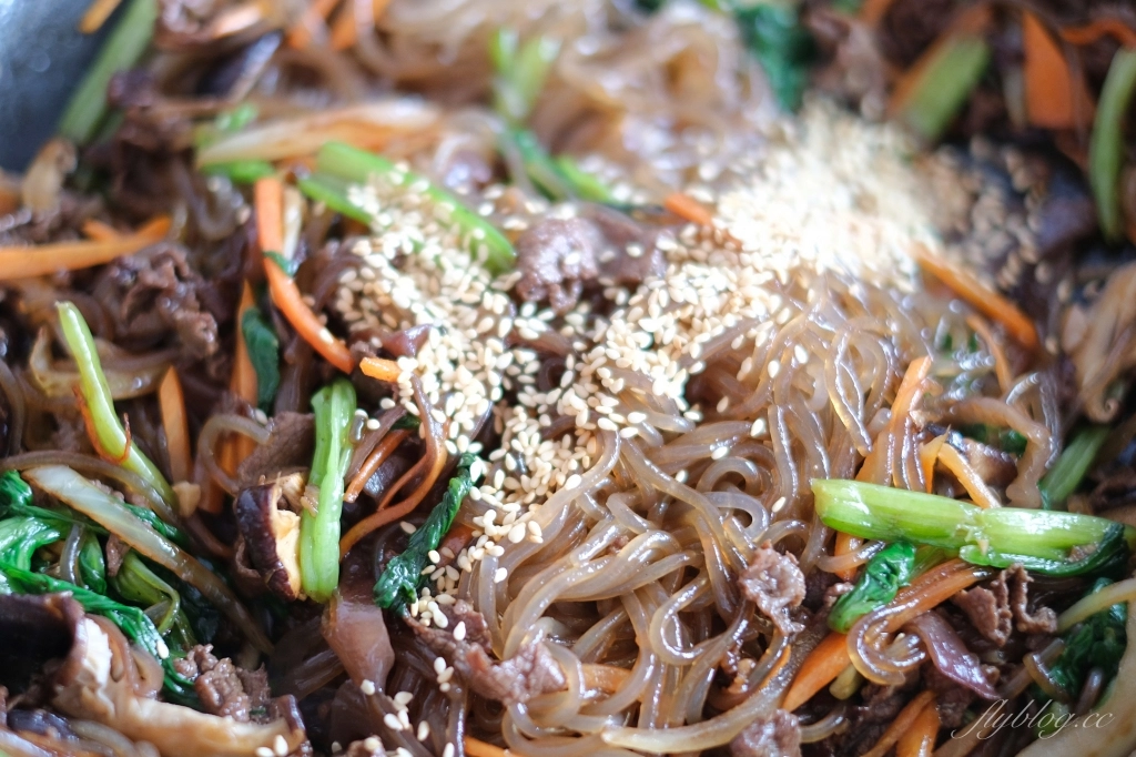 食譜分享｜復刻韓綜尹食堂2人氣餐點，韓式雜菜炒冬粉第一次煮就上手 @飛天璇的口袋