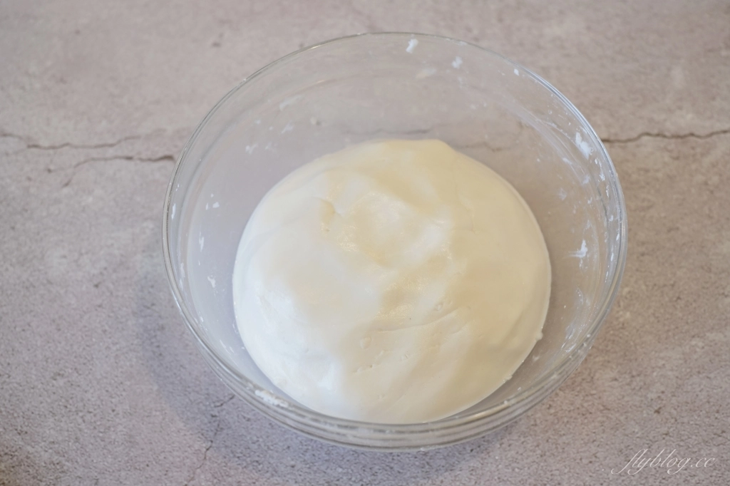 甜點食譜｜白糖粿做法｜簡單又方便的白糖粿，台南的古早味甜點端上桌 @飛天璇的口袋