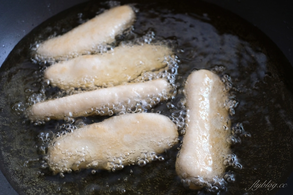 甜點食譜｜白糖粿做法｜簡單又方便的白糖粿，台南的古早味甜點端上桌 @飛天璇的口袋