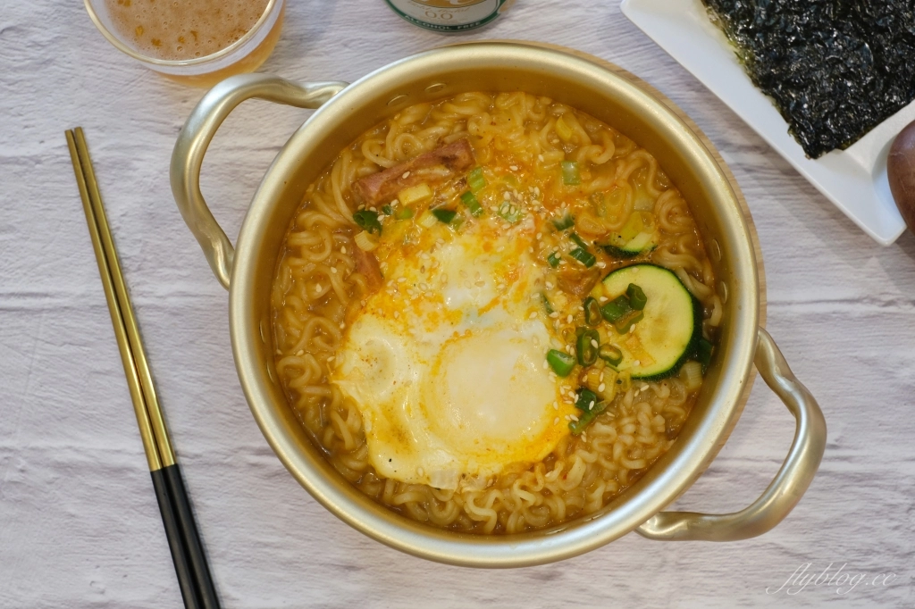 食譜分享｜辛拉麵怎麼煮才會好吃？ 這樣的食譜超簡單，在家就是滿滿的韓國味 @飛天璇的口袋