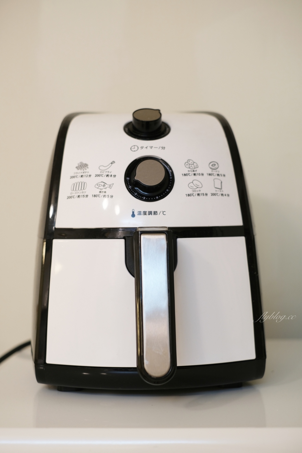 日清炸雞做法｜日本必買日清炸雞粉！用「氣炸鍋烤雞翅」食譜，小孩子都會的超簡單食譜 @飛天璇的口袋