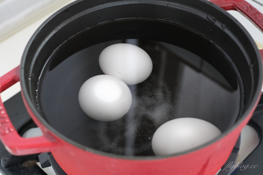 雞蛋沙拉三明治做法｜複刻日本超市最夯的「蛋沙拉三明治食譜」，和風三明治其實很簡單 @飛天璇的口袋