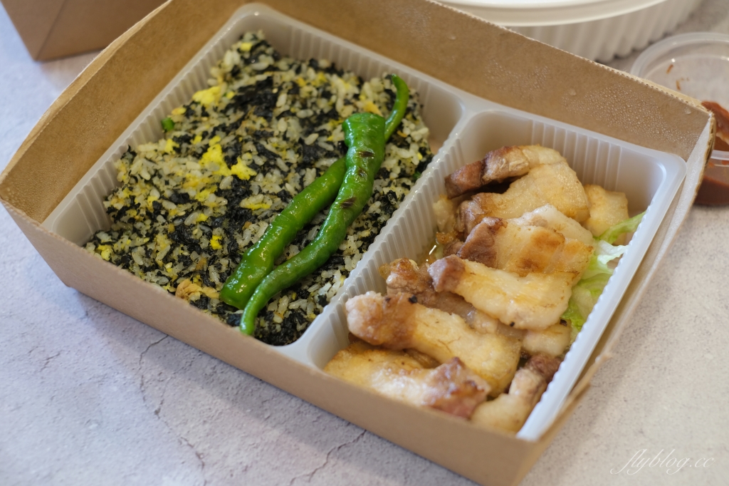 一桶韓式新食便當｜防疫便當5種口味限定中，還有韓國人最愛的豬腳套餐 @飛天璇的口袋