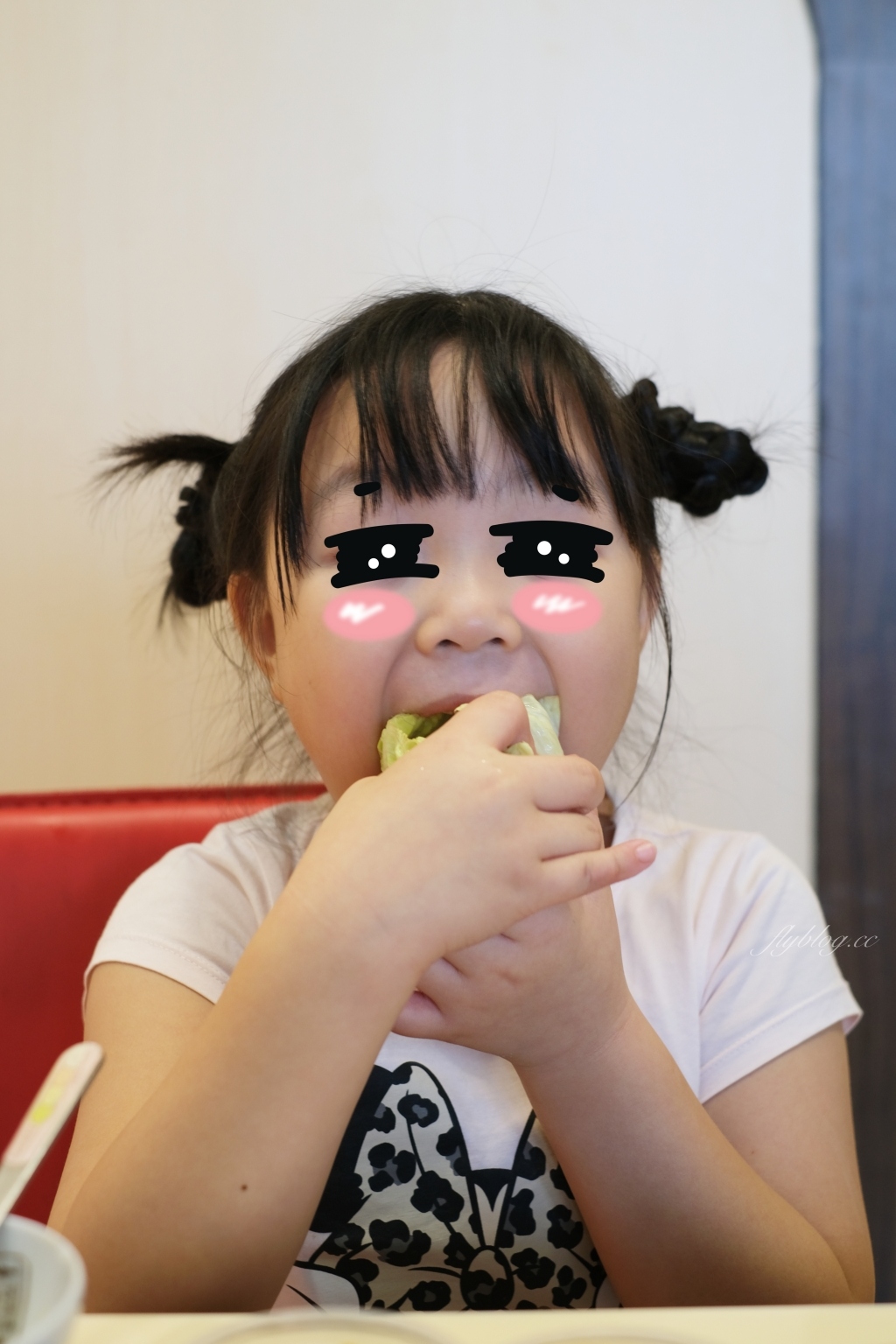 一桶韓式新食便當｜防疫便當5種口味限定中，還有韓國人最愛的豬腳套餐 @飛天璇的口袋