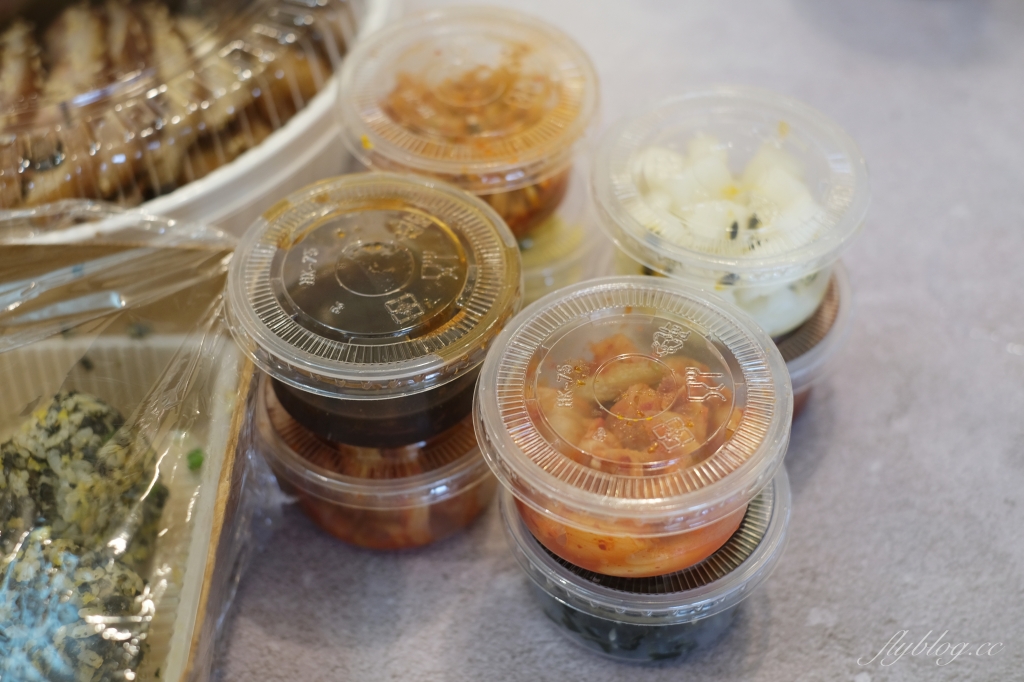 一桶韓式新食便當｜防疫便當5種口味限定中，還有韓國人最愛的豬腳套餐 @飛天璇的口袋