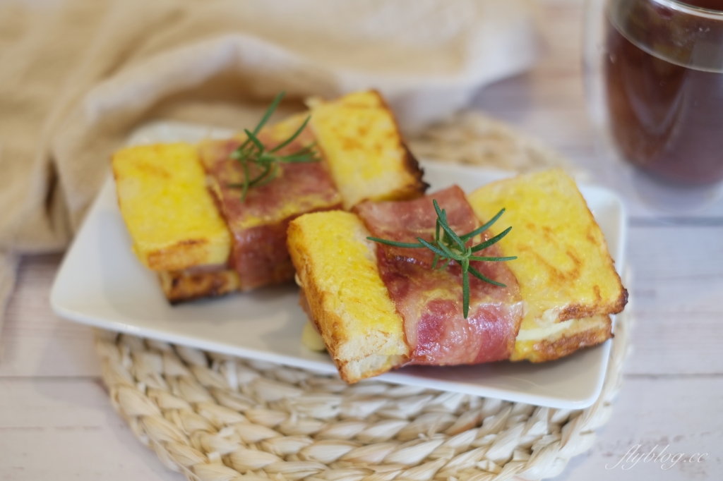 起司培根吐司捲做法｜普通的吐司變成韓式起司培根吐司捲作法，家裡就是早午餐咖啡館 @飛天璇的口袋