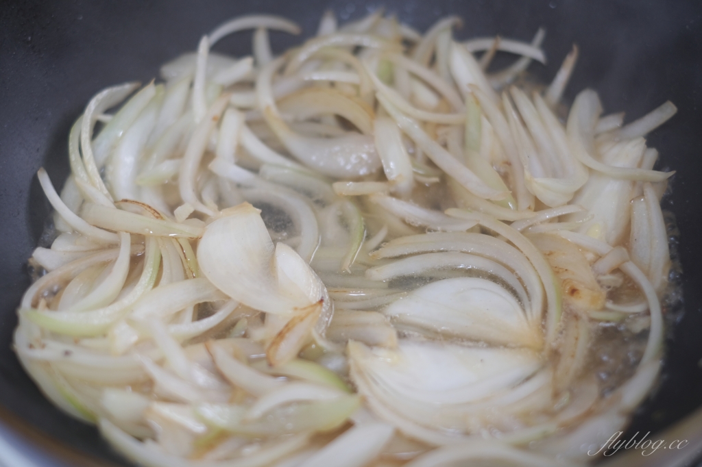 親子丼作法做法｜超簡單的日式「親子丼食譜」， Masa的簡易步驟一學就會 @飛天璇的口袋