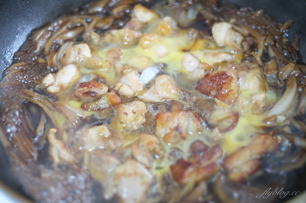 親子丼作法做法｜超簡單的日式「親子丼食譜」， Masa的簡易步驟一學就會 @飛天璇的口袋