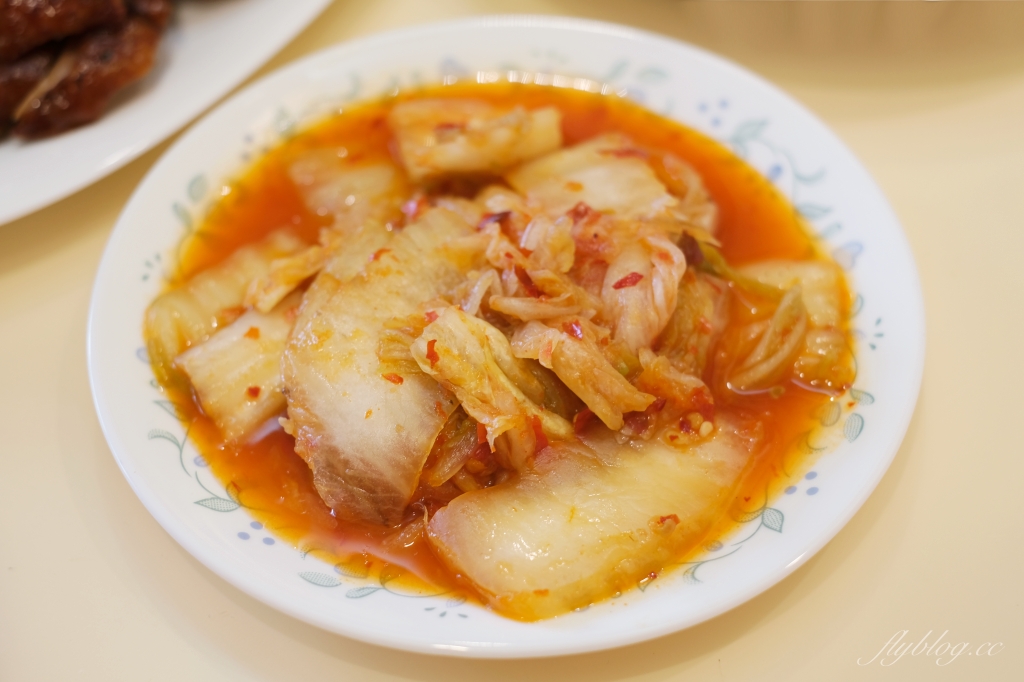 【台中北屯】柴火火焰烤鴨館，人氣烤鴨店這次改賣燒鵝，在家也可以輕鬆吃柴火烤鴨辦桌 @飛天璇的口袋