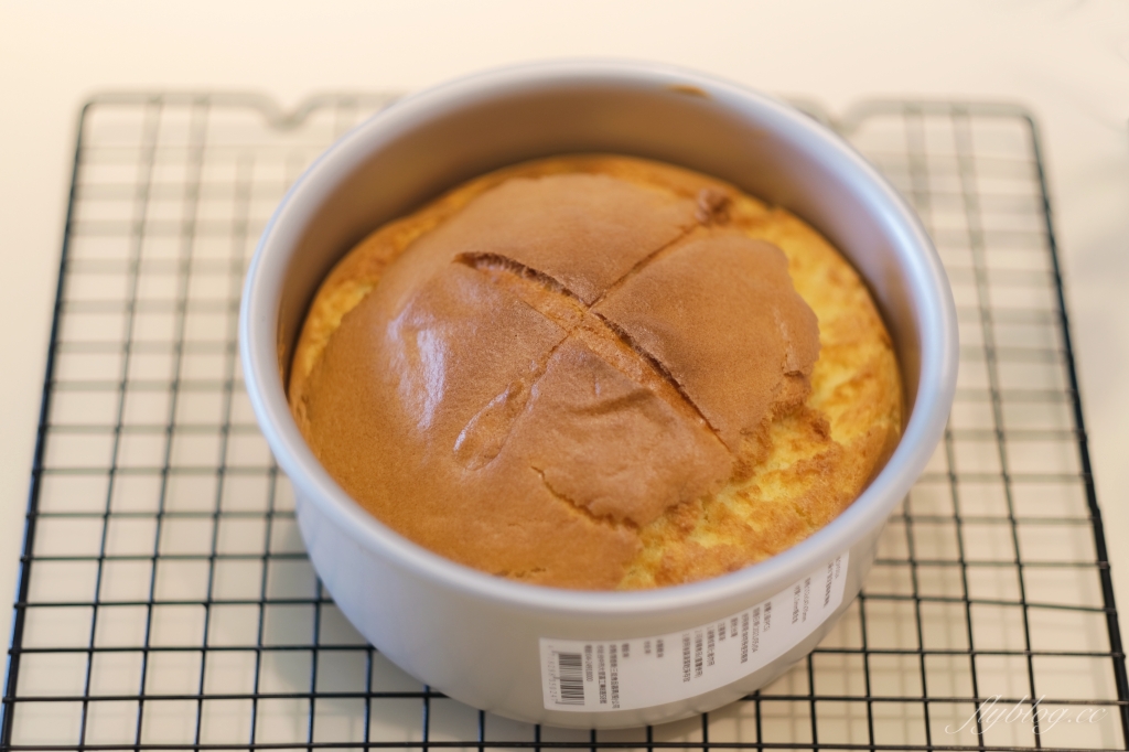 甜點食譜｜古早味海綿蛋糕做法｜用氣炸鍋烤古早味蛋糕食譜，新手第一次就可以成功 @飛天璇的口袋