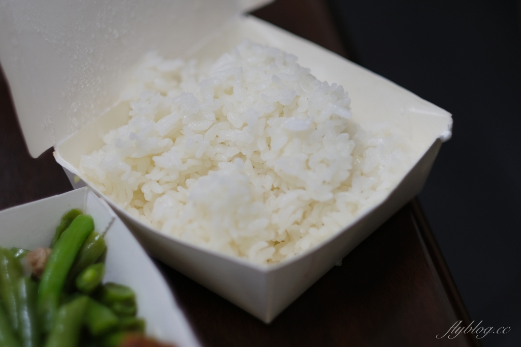 台中北區｜香港京華食坊．香港人開的燒臘便當店，餐點道地份量多 @飛天璇的口袋