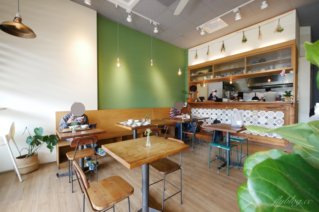 台中北屯｜回家菜．便當也可以吃得很文青，超過10種的家庭料理 @飛天璇的口袋