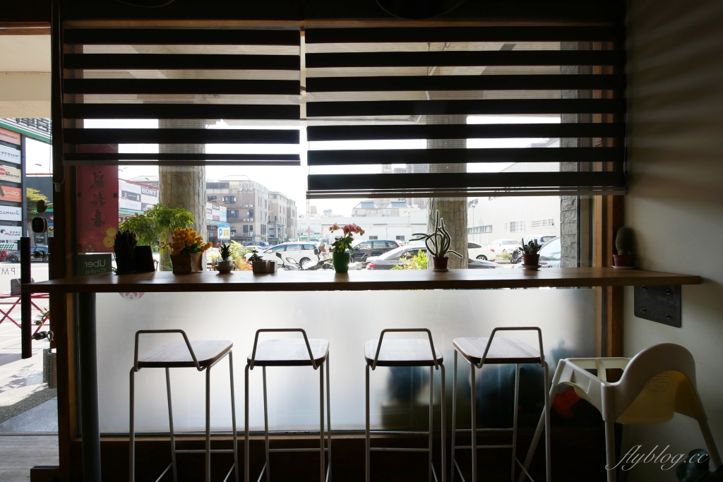 台中北屯｜回家菜．便當也可以吃得很文青，超過10種的家庭料理 @飛天璇的口袋