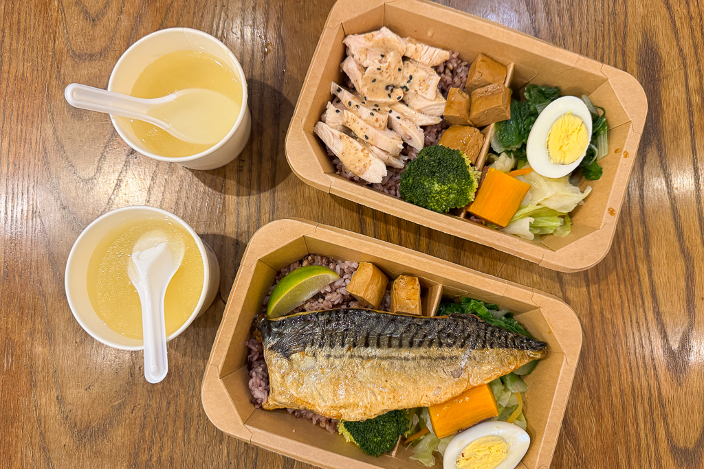 台中北屯｜回家菜．便當也可以吃得很文青，超過10種的家庭料理 @飛天璇的口袋