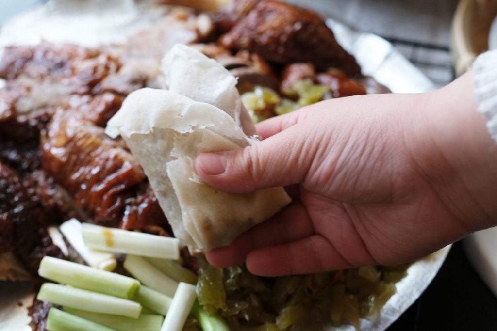 台中清水｜清水北平烤鴨．朋友推薦清水最好吃的烤鴨，環境和價格都很接地氣 @飛天璇的口袋