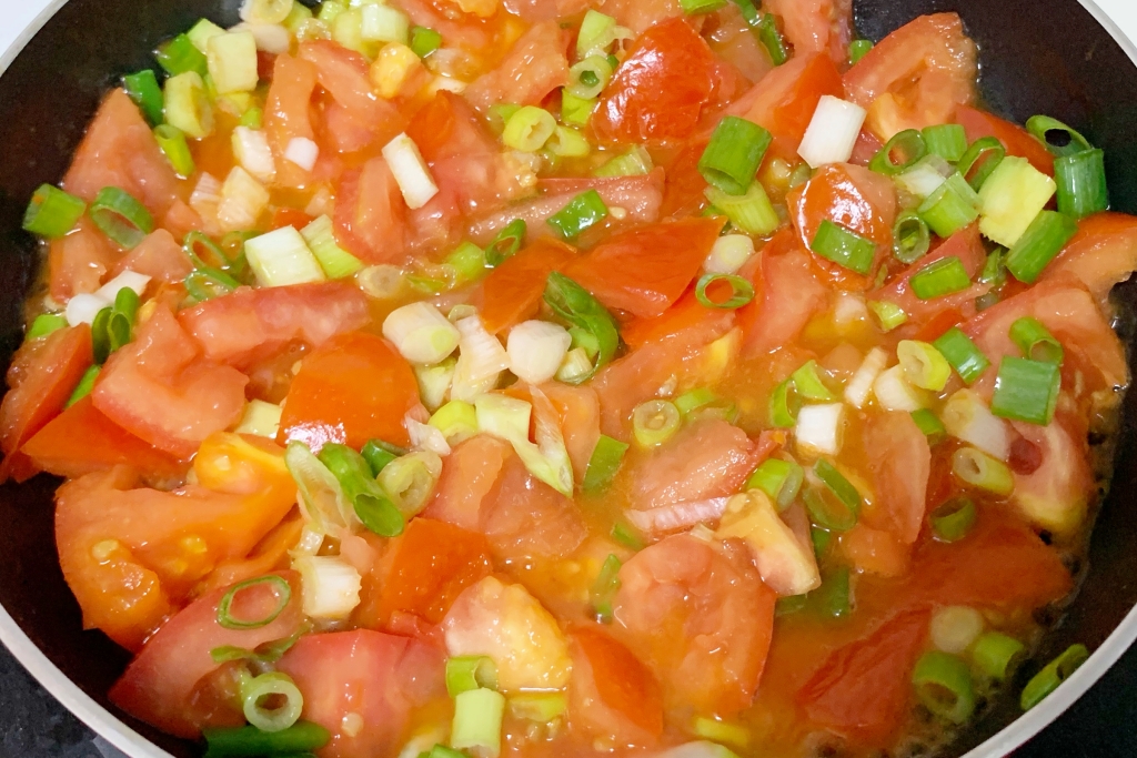 番茄烘蛋做法｜營養美味的「番茄烘蛋食譜」，用氣炸鍋也很方便 @飛天璇的口袋